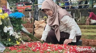 Loyalitas Penggemar Vidi Aldiano Tak Luntur, Tebar Kebaikan Atas Nama Almarhum