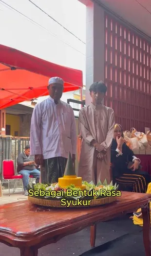 Potret Fajar Sadboy Syukuran Rumah Baru, Berbagi Kebahagiaan Bareng Tetangga & Keluarga
