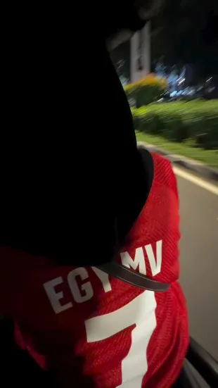Potret Ummi Pipik Dukung Egy Maulana Vikri Pakai Jersey Nomor 7 di Final FIFA ASEAN Cup 2026