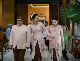 Maia Estianty Elus Baby Bump Alyssa Daguise Jelang Persalinan, Berharap Cucunya Lahir Setelah Nikahan El Rumi