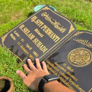 Maxime Bouttier Ziarah ke Makam Ibunda, Ungkap Rindu di Ulang Tahun Sang Mama