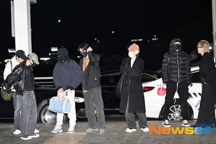 Momen Perdana BTS Full Team di Bandara Incheon, Berangkat ke Dubai