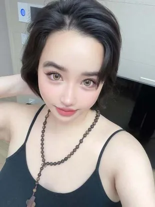 Park Bom Bagikan Surat Tulisan Tangan Soal Isu Sandara Park, Bahas Karier 2NE1