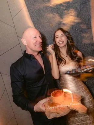 Perayaan Ultah Kiara Mckenna yang ke-25: Dihadiri Pacar dan Sahabat