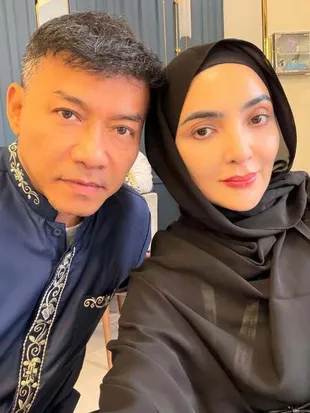 Potret Ashanty dan Anang Jalani Ibadah Haji, Bersiap Menuju Arafah - Berdoa Minta Dimudahkan