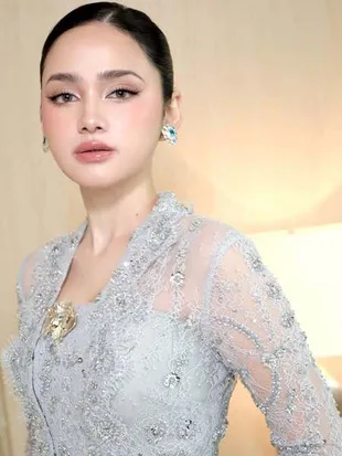 Potret Cantik Syifa Hadju Jadi Bridesmaid Tengku Nadira, Perdana Sebagai Istri El Rumi