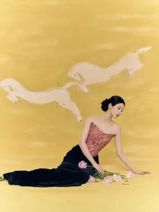 10 Potret Zhang Miaoyi di Unggahan Terbaru, Cantiknya Unreal Banget