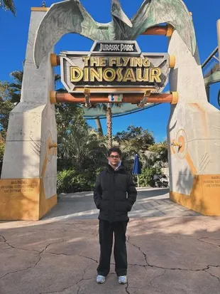 Harneel Anak Bunga Zainal Makin Ganteng & Berpostur Tinggi