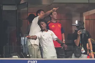 Potret iShowspeed Nangis Sedih Saat Sang Idola Crisiatno Ronaldo dan Portugal Kalah dari Spanyol