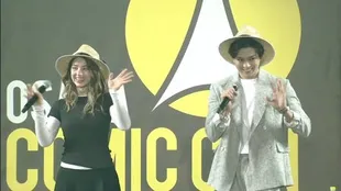 Potret Kebersamaan Mackenyu dan Emily Rudd di Osaka Comic Con 2025, Kapal yang Tidak Bisa Berlayar