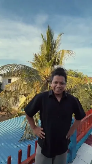 Potret Kegiatan Indah Permatasari Selama Mudik di Kampung Halaman Arie Kriting, Pertama Kali Bikin Coto Makassar