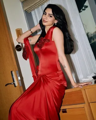 Potret Khushi Kapoor Anak Mendiang Sridevi yang Santai Akui Lakukan Operasi Plastik, Perbaiki Hidung dan Bibir