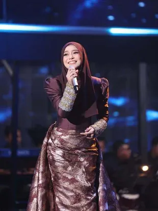 Potret Lesti di Mega Konser 'Kecanduan Kamu', Duet bareng Nassar Nyanyikan 'Zapin Melayu'