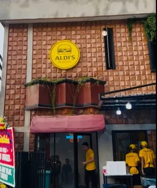 Potret Restoran Aldi's Burger Cempaka Putih Milik Aldi Taher yang Viral