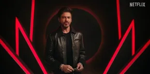 Potret Shahrukh Khan 'Bertengkar' dengan Aryan Khan yang Kini Jadi Sutradara, Kocak