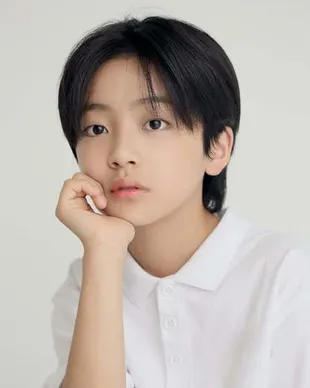 8 Potret Terbaru Aktor Cilik Seo Woo Jin yang Main di Drama 'HI BYE MAMA' Bikin Pangling