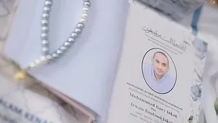 Richa Novisha Pengajian 40 Hari Perginya Gary Iskak, Khidmat dan Sederhana