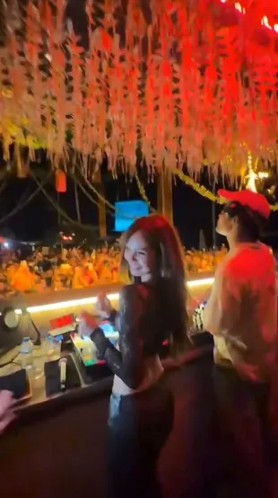 Sedang Syuting di Indonesia, Lisa BLACKPINK Sempatkan Liburan ke Bali?