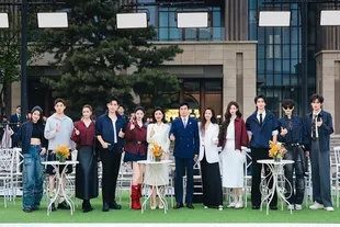 Selebriti China yang Hadir di Festival Film Internasional Beijing ke-16