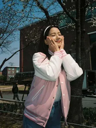 Seo Kang Joon di IG Jisoo BLACKPINK, dari Balik Layar 'Boyfriend on Demand'