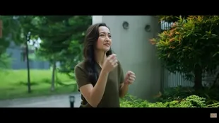 Sinopsis 'MUSUH DALAM SELIMUT': Yasmin Napper, Megan Domani dan Arbani Yasiz Terlibat Cinta Segitiga