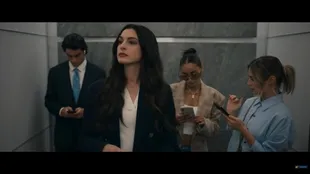 Sinopsis 'THE DEVIL WEARS PRADA 2', Anne Hathaway Kembali ke Kantor Runaway