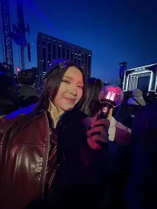 Tiara Andini Bahagia Nonton Konser BTS Langsung di Korea, 1 Jam Paling Berharga