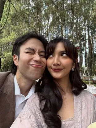 Unggahan Sheila Dara di Hari Ultah Vidi Aldiano, Perlihatkan Kemesraan yang Selama Ini Jarang Tersorot