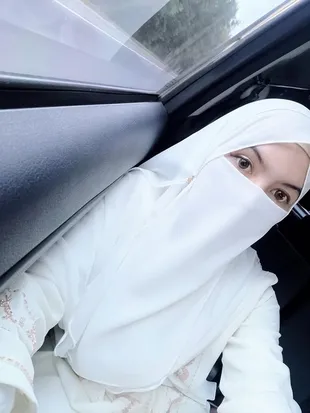 Wardatina Mawa Ungkap Alasan Pilih Baju Putih Kala Cerai dari Insanul Fahmi