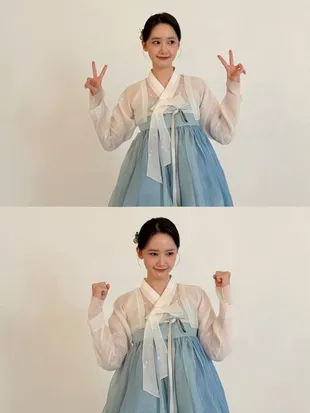  Yoona Tampil Cantik dalam Foto Lunar New Year yang Dibagikannya