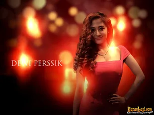 Dewi Perssik