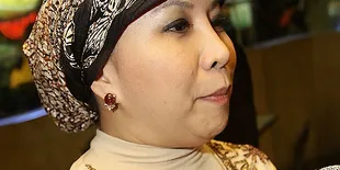 Soni Beberkan Bukti Daisy Tak Bisa Bayar