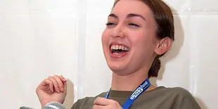 Dianggap Mirip Miyabi, Rianti Cartwright Cuek