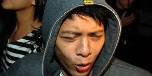 Ariel - Luna Maya Belum Ada Rencana Menikah