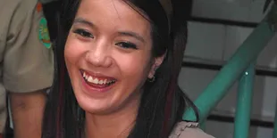 Detik-Detik Kebebasan Sheila, Maria Joseph Gemetaran