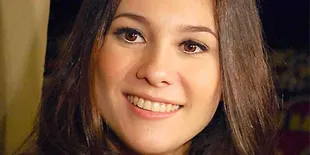 Hamil Bikin Wulan Guritno Bertambah Manja