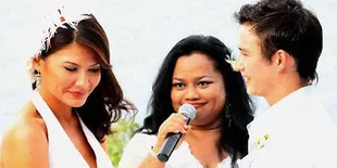 KapanLagi.com Dapatkan Hak Eksklusif Foto Pernikahan Tamara - Mike