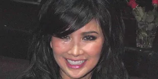 Titi DJ Konser Mini Bareng Ungu dan ST12