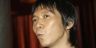 Dicekal, Slank Malah Tambah Kreatif
