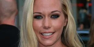 Kendra Wilkinson Diguncang Video Seks Kedua