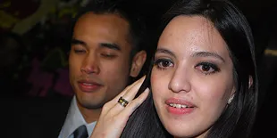 Ortu Nia Ramadhani Bingung Tentang Fatwa Haram Cincin Kawin