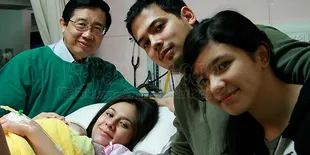 Foto-Foto Persalinan Wulan Guritno Dihargai 100 Juta