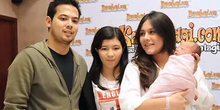 Demi Kemanusiaan, Wulan Guritno 'Tak Malu-Malu'