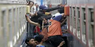 Tiket KA Dari Jakarta Masih Ada!