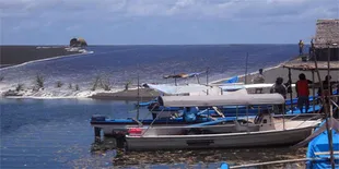 Waspada Gelombang Tinggi Untuk Angkutan Mudik Lewat Laut