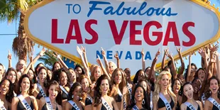 Kontestan Miss Universe Topless!