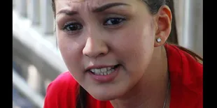 Donna Agnesia: Lebaran Repot Abis!