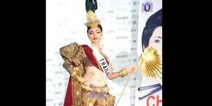 Miss Thailand Menangkan Best National Costume