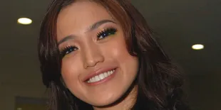 Jessica Iskandar Lebaran Masih Ikut-Ikutan