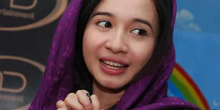 Bella Nikmati Ramadhan Tanpa Syuting Striping